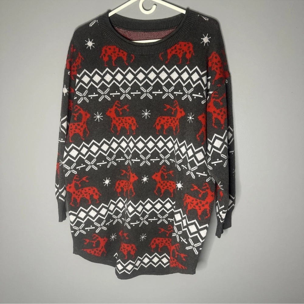Cozy Red and Gray Patterned Sweater Xl